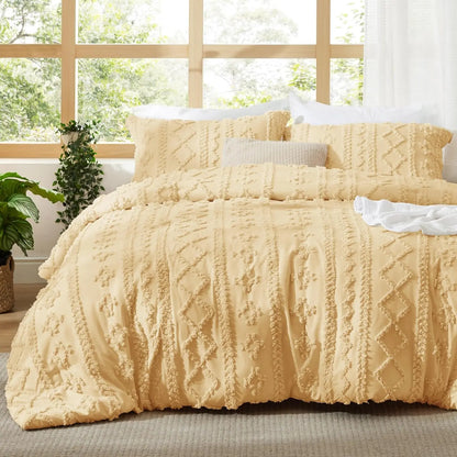 Bedsure Tufted Boho Comforter Set, GentleSoft 3-Piece Shabby Chic Farmhouse Embroidery Bedding, Oversized Jacquard Comforter, All Season Soft Bedding Set