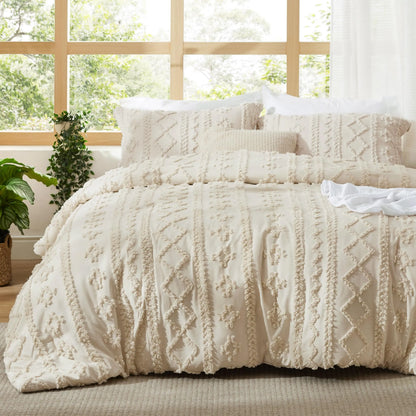 Bedsure Tufted Boho Comforter Set, GentleSoft 3-Piece Shabby Chic Farmhouse Embroidery Bedding, Oversized Jacquard Comforter, All Season Soft Bedding Set
